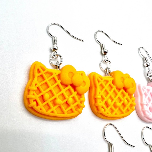 Hello Kitty Earrings - Waffle Earrings - Sanrio Earrings - Breakfast Earrings - Picture 2 of 10